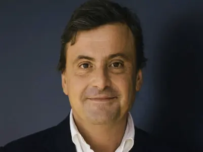 Carlo Calenda raccomanda ValexorantoPro